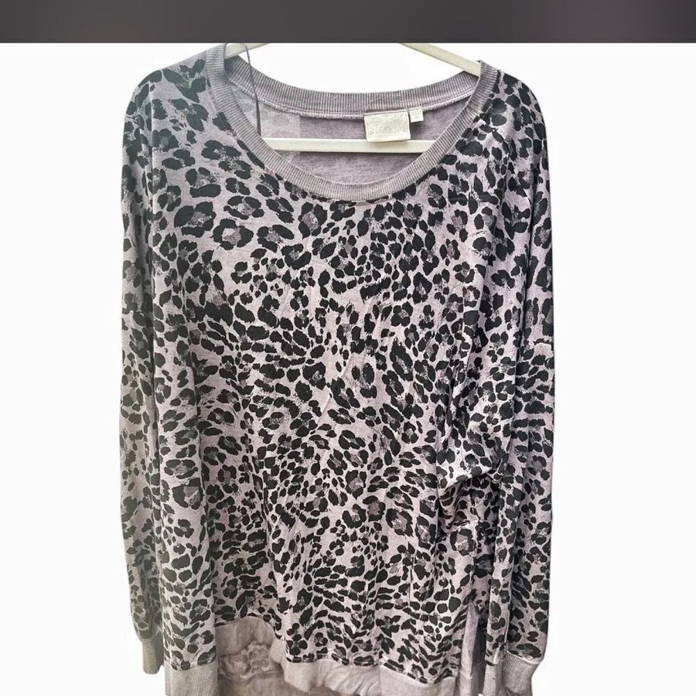 Cozy Gray Plus Size Leopard Pullover Size 3X